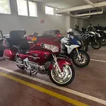 Bike & Bikers Restaurant 酒店 阿姆佩佐