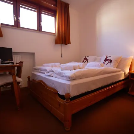 Bike & Bikers And Restaurant Hotel Ampezzo